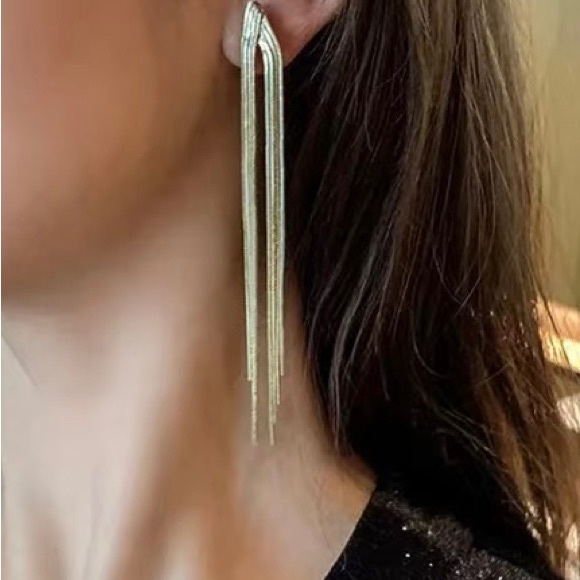 Gold Fashion Earrings! - Picture 2 of 2